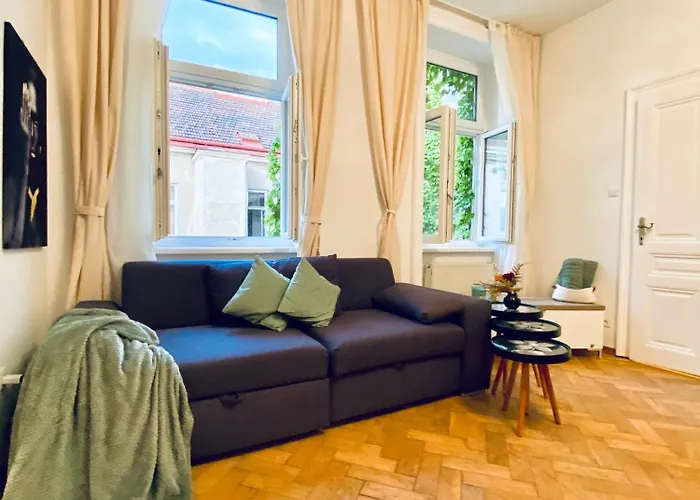 Apartment Comfortable 2br Close To Westbahnhof