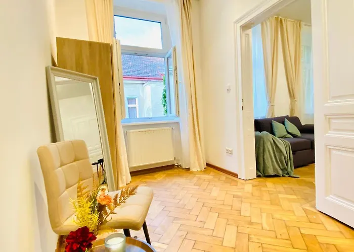 Comfortable 2br Close To Westbahnhof Vienna